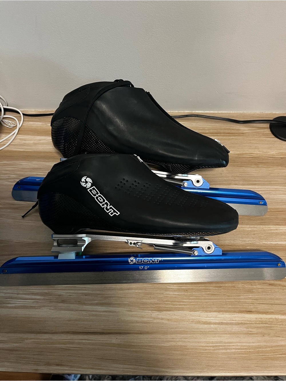 Bont Boss Long Track Speed Skates – EU 42 / 17” Blades – Excellent Condition